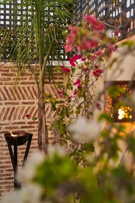 Riad Miloud En Exclusivite 10 P Au Coeur De La Medina Marraquexe Exterior foto