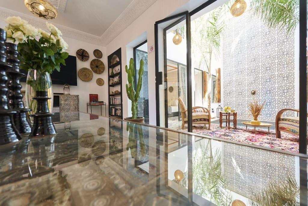 Riad Miloud En Exclusivite 10 P Au Coeur De La Medina Marraquexe Exterior foto